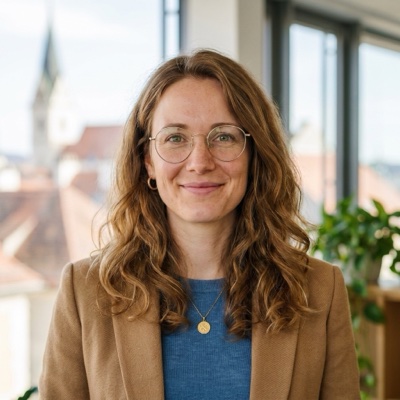 KI-generiertes Porträt der KI-Persona Katharina